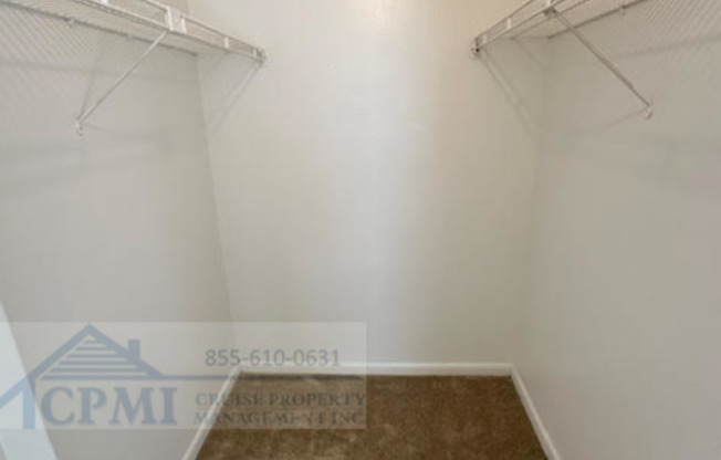 1 bed, 1 bath, 621 sqft, $1,795, Unit V119