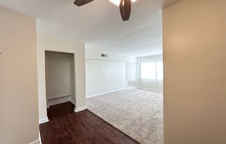 2 beds, 1 bath, $850, Unit MA9120