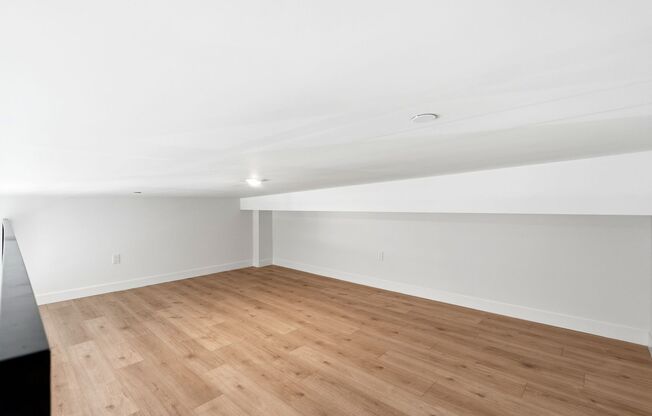 1 bed, 1 bath, 707 sqft, $1,949, Unit 201-D