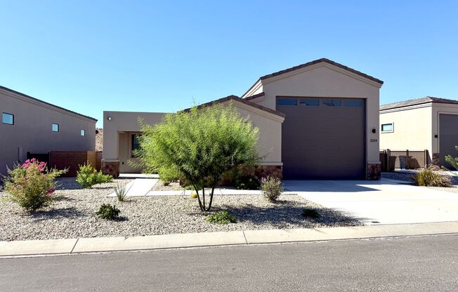 Beautiful Furnished 2 Bedroom Home in the Laughlin Ranch Community!