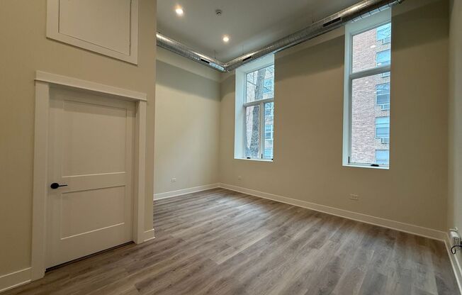 1 bed, 1.5 baths, 689 sqft, $3,395, Unit 204