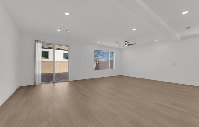 4 beds, 2.5 baths, $2,450