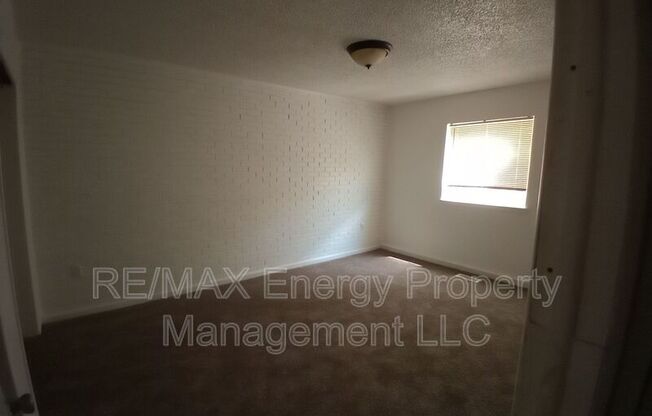 1731 NW 32