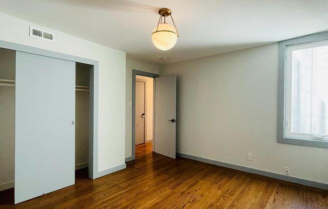 761 Commercial Street  #1-5