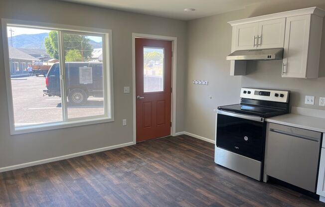 1 bed, 1 bath, 530 sqft, $750, Unit 22