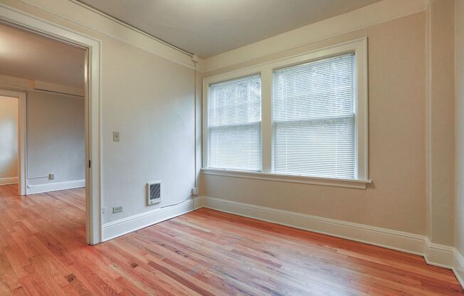 1 bed, 1 bath, 630 sqft, $1,550, Unit 201