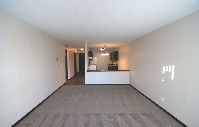 1 bed, 1 bath, 780 sqft, $1,267, Unit 212