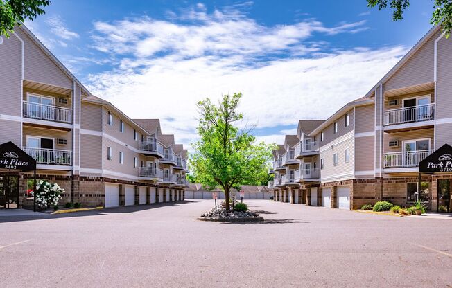 2 beds, 2 baths, 1,031 sqft, $1,425, Unit 3700106