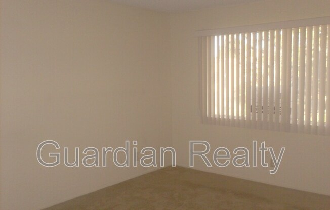 2209 TALL PINE DR