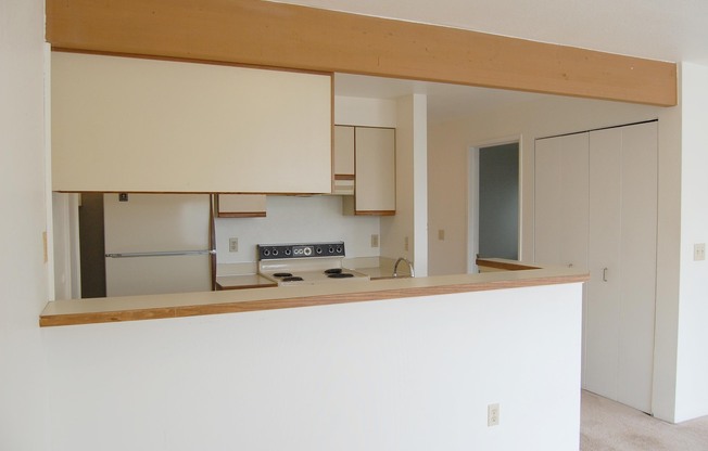 4301 Woodland Park