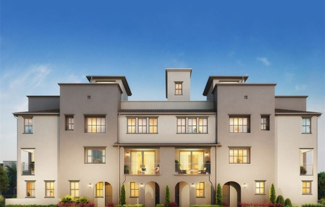 567 S MOTIF ST