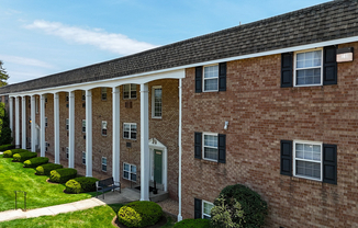 College Arms Apartments