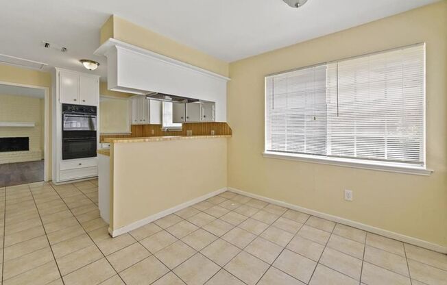 3 beds, 2 baths, $1,799