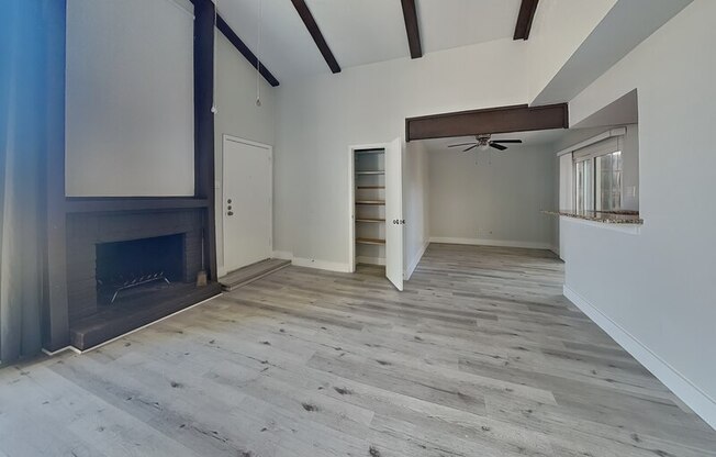 2803 URSA CIR