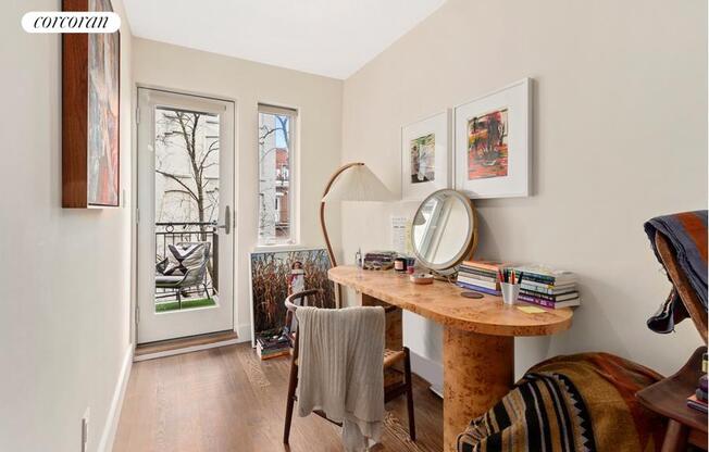 159 W 126 ST