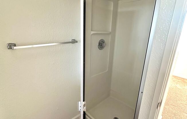 2 beds, 2 baths, 728 sqft, $2,875, Unit 23