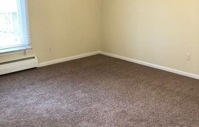 1 bed, 1 bath, $1,595, Unit 233-D11