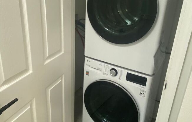 1 bed, 1 bath, 600 sqft, $1,499, Unit D - 14