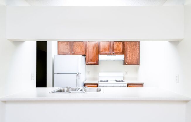 3 beds, 2 baths, 1,224 sqft, $1,895, Unit 223-304