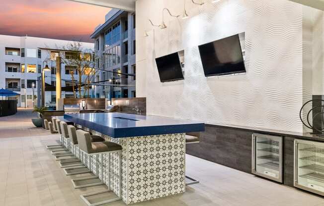 Skywater at Tempe Town Lake - Outdoor Bar and Seating Area