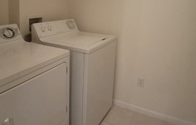 2 beds, 2 baths, $1,750