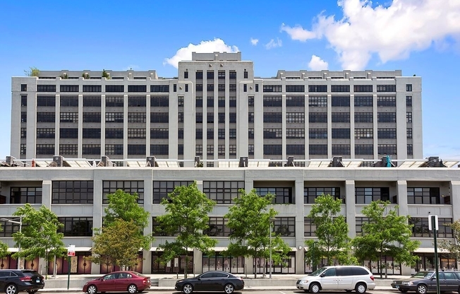 1 bed, 1.5 baths, 920 sqft, $6,500, Unit 845