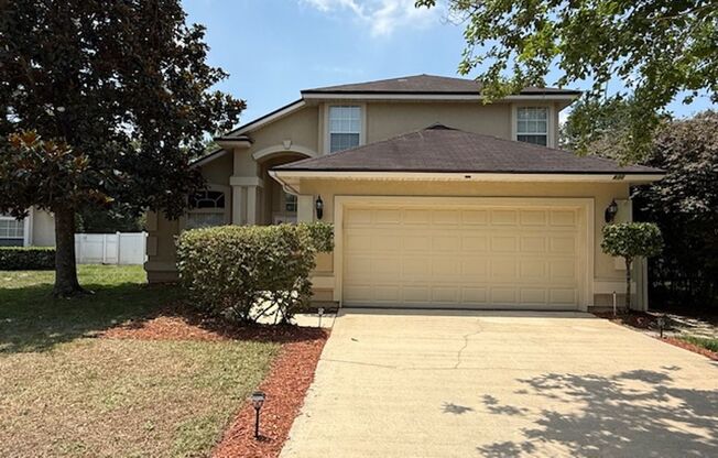 Spacious 4-Bed, 2.5-Bath Home for Rent in Julington Creek!