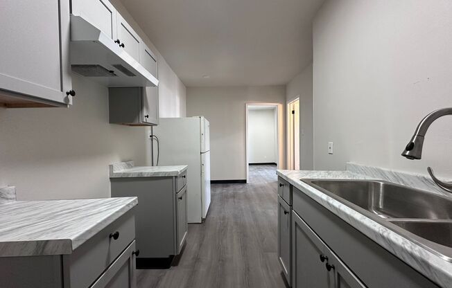 1 bed, 1 bath, 479 sqft, $695, Unit Unit 8