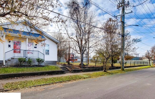 2BR/1BA Apartment For Rent Near NuLu!