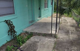 2 beds, 1 bath, $1,075, Unit UNIT A