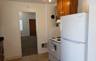 2 beds, 1 bath, $1,495