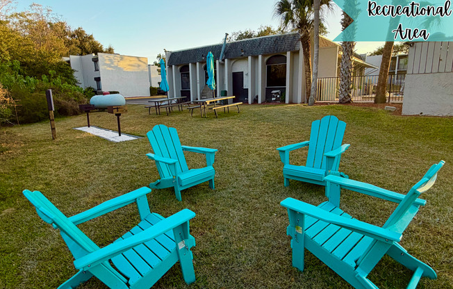 2 beds, 1 bath, 884 sqft, $1,420, Unit J113