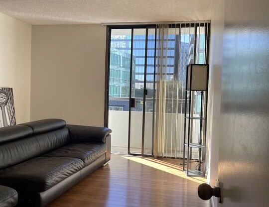 2 beds, 2 baths, 1,264 sqft, $3,275, Unit 607