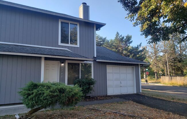 ALOHA SW 196th - 6710 - 6742