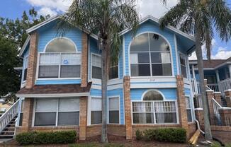 2749 N POINCIANA BLVD