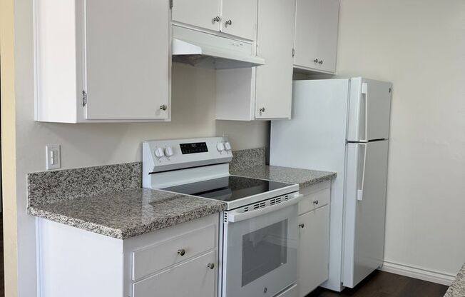 Castle Park Garden Apartments