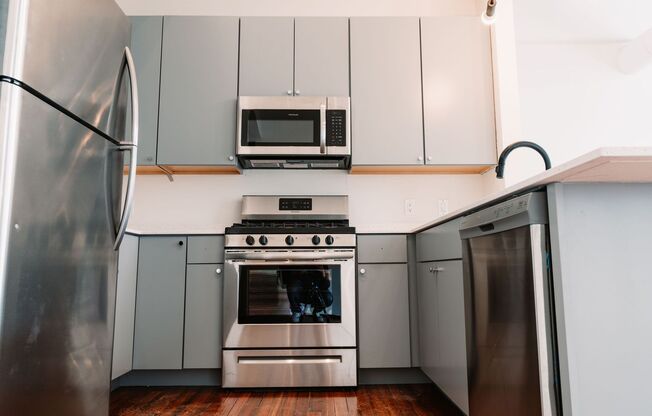 2 beds, 2 baths, 1,290 sqft, $3,039, Unit 100-208
