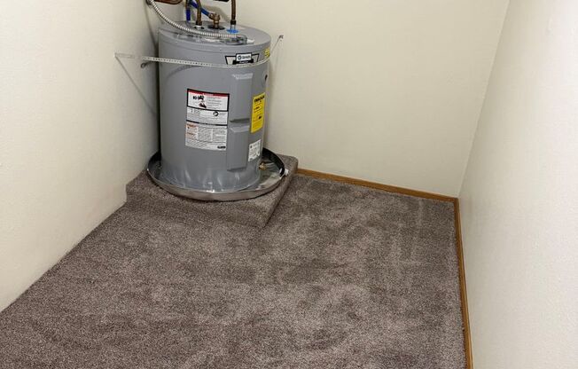 1 bed, 1 bath, 725 sqft, $1,125, Unit 3679C