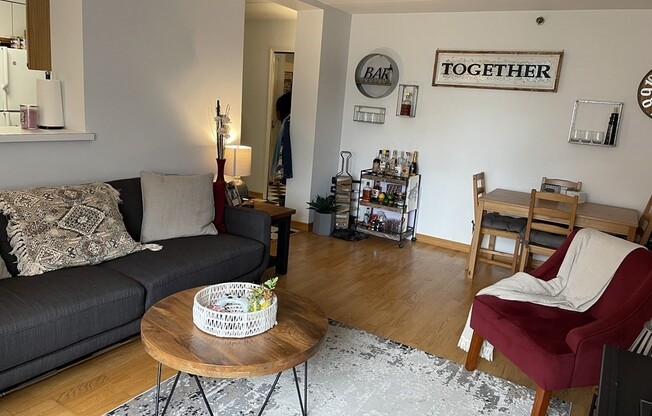 1 bed, 1 bath, 584 sqft, $2,500, Unit 411