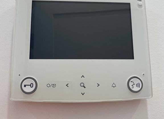 Studio, 1 bath, $1,550, Unit 18