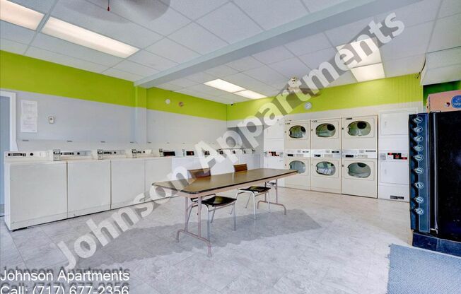 2 beds, 1 bath, 900 sqft, $1,095, Unit 1863 Johnson Rd