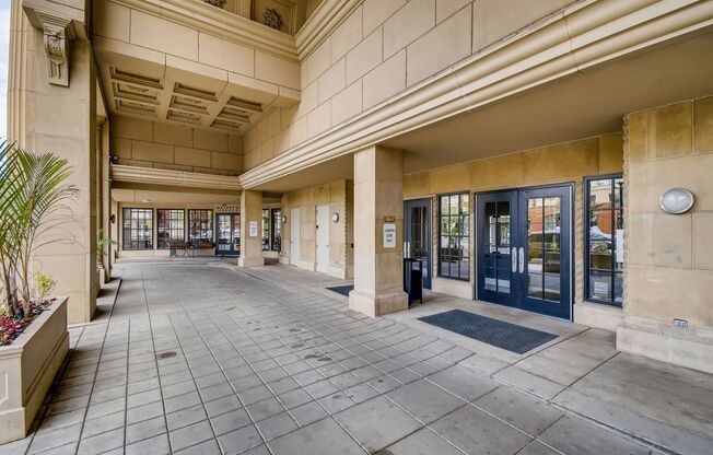 Great Location 2BD/2BA Apartment in Denver - Available NOW!