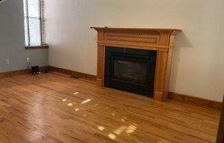 2 beds, 1 bath, $2,195