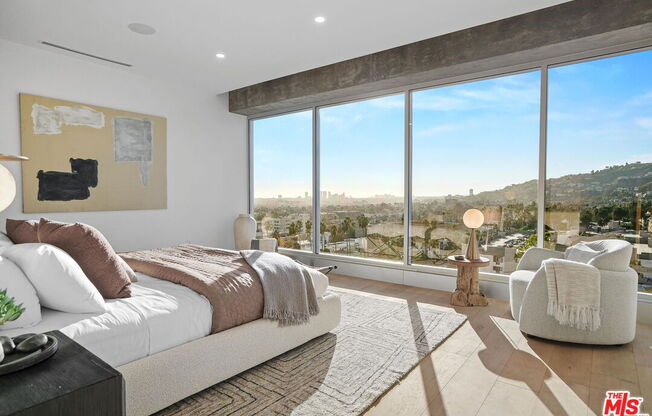 3 beds, 4 baths, 3,820 sqft, $24,900, Unit PHW