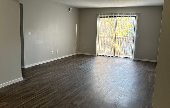 1 bed, 1 bath, $995, Unit Unit 22