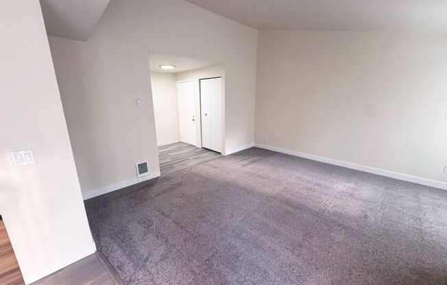 2 beds, 2 baths, 984 sqft, $2,125, Unit J304