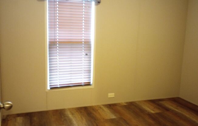 2 beds, 1 bath, 624 sqft, $795, Unit 746
