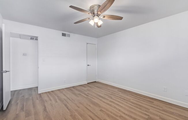 1 bed, 1 bath, $1,125, Unit 16