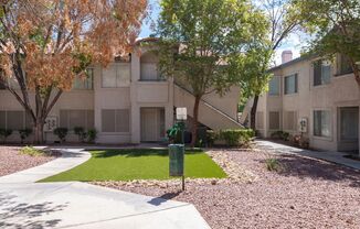 Condo with 2 Beds/2 Baths in Las Vegas near UNLV & McCarran Airport