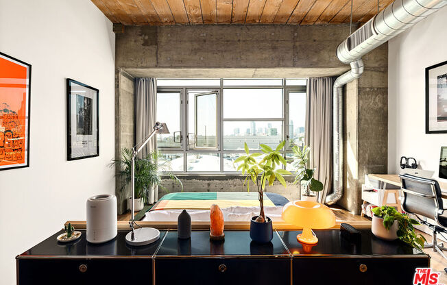 1 bed, 1 bath, 950 sqft, $3,850, Unit 425